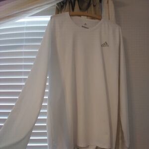 *SALE*  **NWT** Mens White Adidas layering L/S Tshirt Size L
